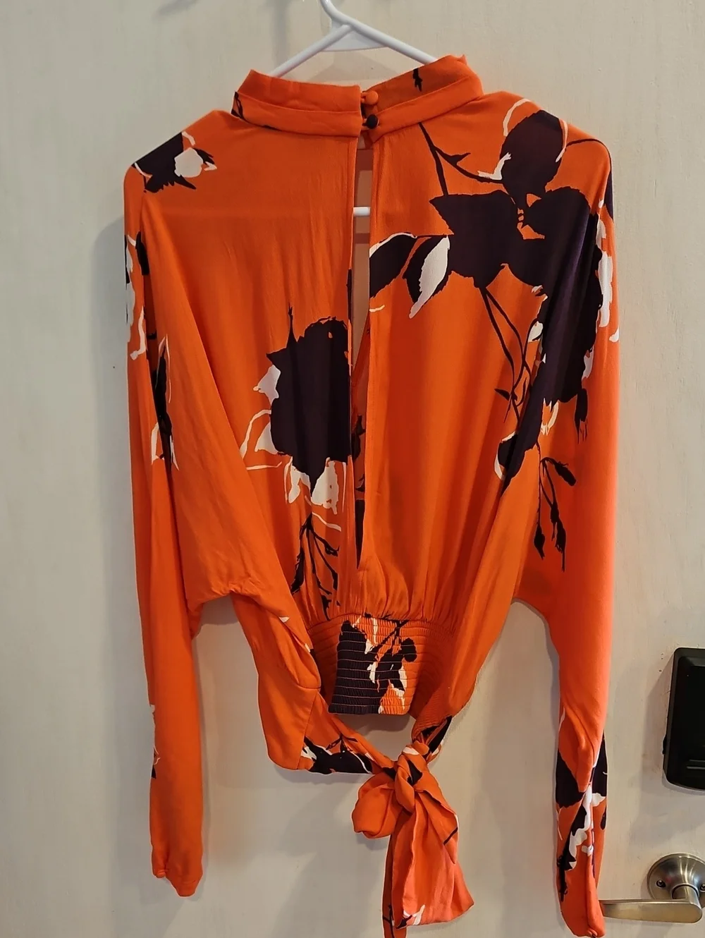 Free People Coral Floral Tie-Waist Mock Neck Keyhole Dolman Sleeve Blouse M